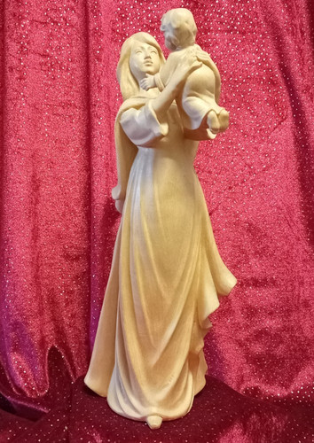 Holzfigur junge frau mit - holzfigur,
