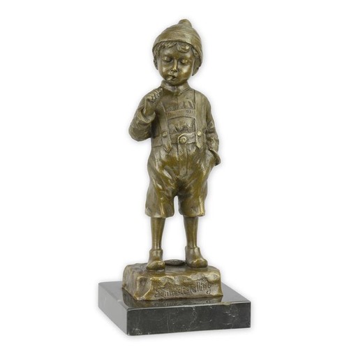Bronzefigur rauchender junge - rauchender,