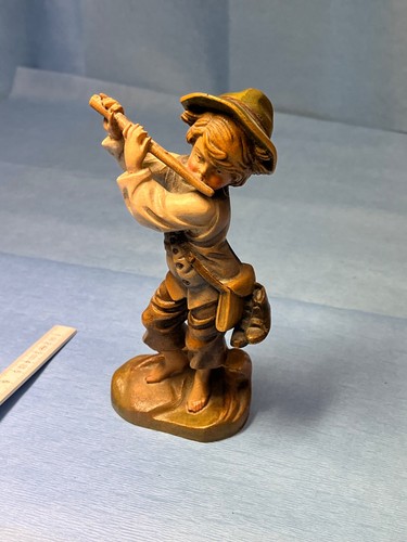 Holzfigur junge mit - holzfigur,,