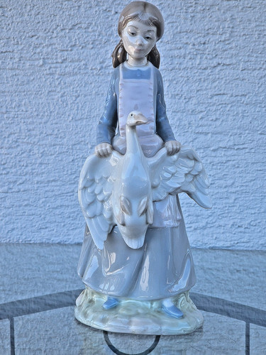 Alte porzellan figur junge - alte,