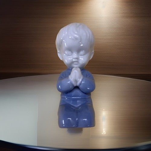 Porzellan kinderfigur junge - porzellan,