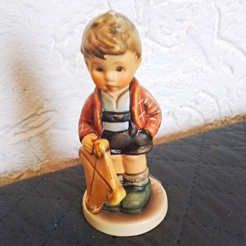 Hummel porzellanfigur junge - hummel,
