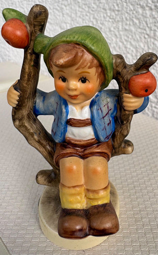 Goebel porzellanfigur junge - porzellanfigur,