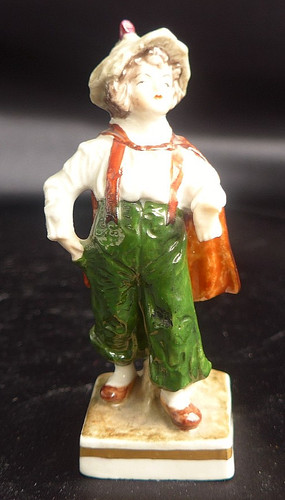 Porzellanfigur junger bursche - porzellanfigur,