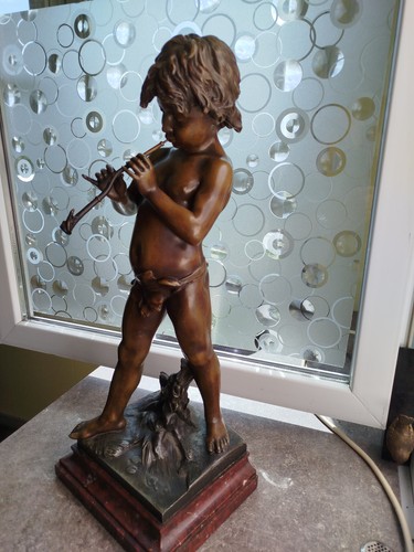 Bronze figur junge mit - junge,